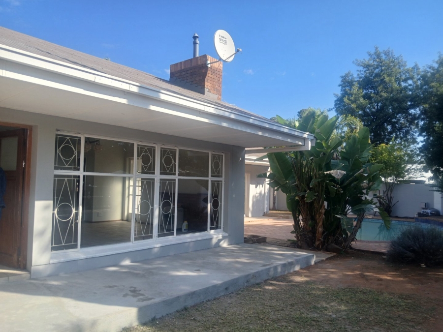  Bedroom Property for Sale in Hadison Park Northern Cape